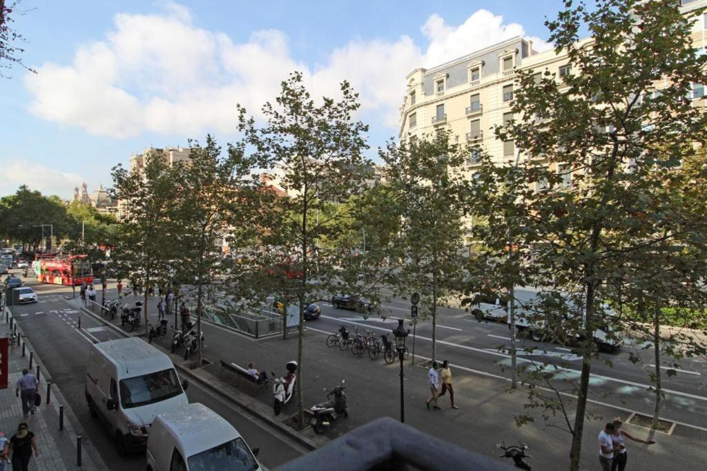 Paseo De Gracia Gran Via De Les Corts Catalanes Apartment บาร์เซโลนา ภายนอก รูปภาพ