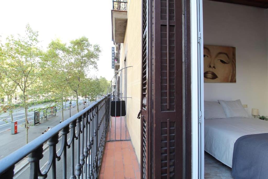 Paseo De Gracia Gran Via De Les Corts Catalanes Apartment บาร์เซโลนา ภายนอก รูปภาพ