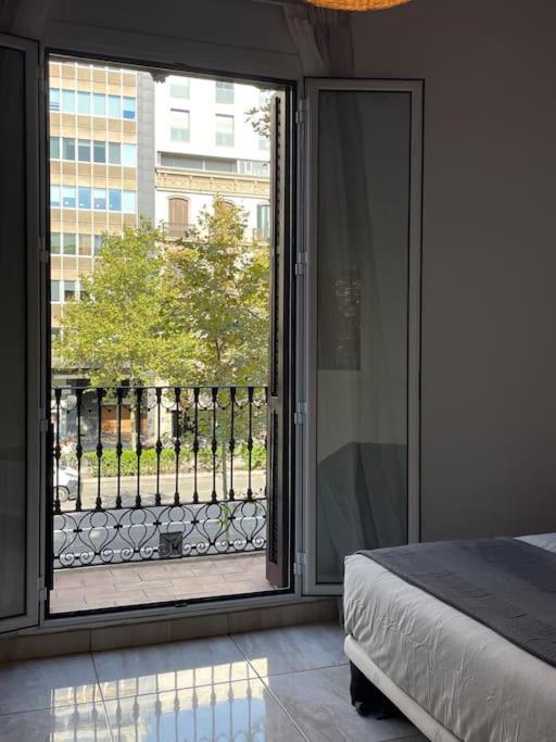 Paseo De Gracia Gran Via De Les Corts Catalanes Apartment บาร์เซโลนา ภายนอก รูปภาพ